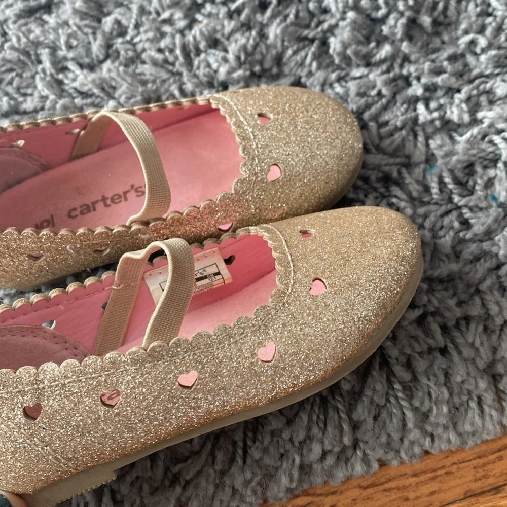 Carters Toddler Girl Gold Glittery Round Tip Flats Size 5